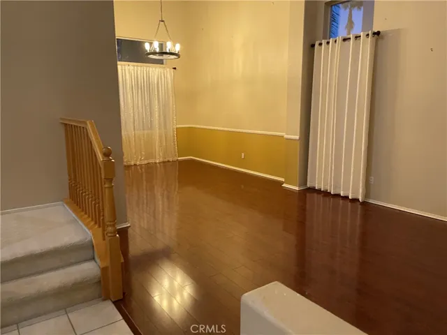 687 Redondo Lane, Corona, California 92882