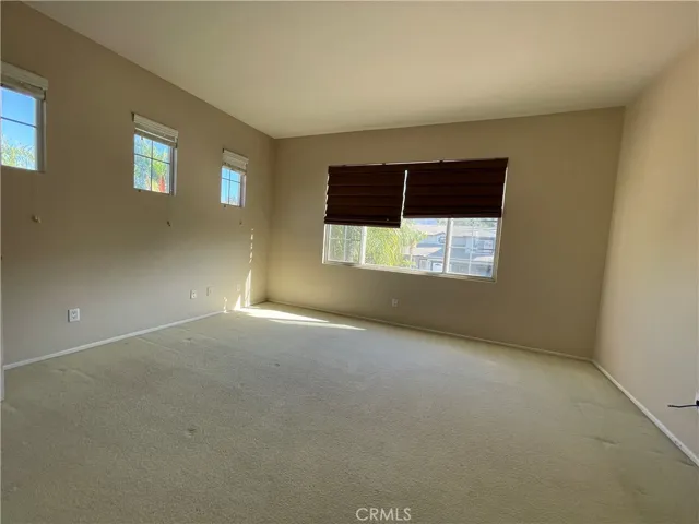 687 Redondo Lane, Corona, California 92882