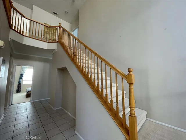 687 Redondo Lane, Corona, California 92882