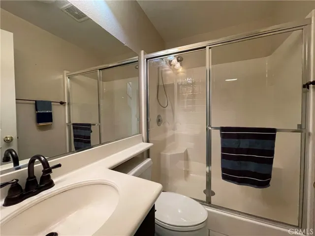 687 Redondo Lane, Corona, California 92882