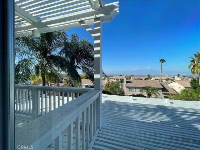 687 Redondo Lane, Corona, California 92882