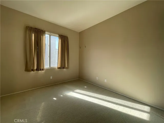 687 Redondo Lane, Corona, California 92882