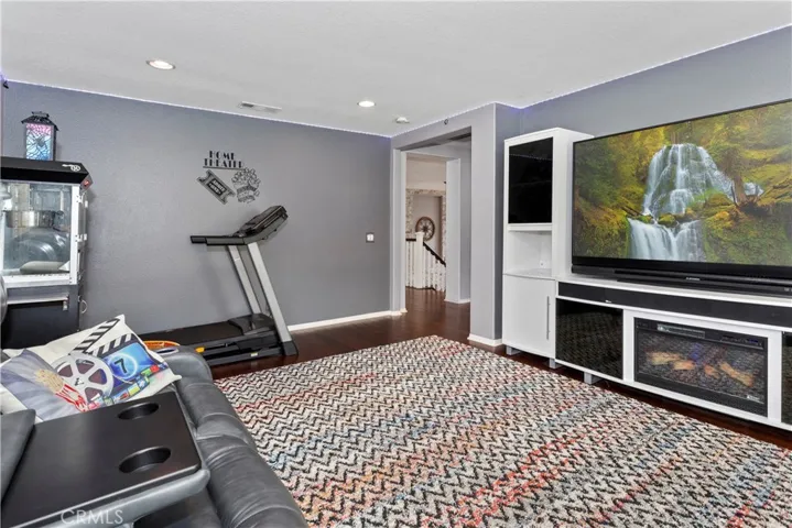 1533 Vandagriff Way, Corona, California 92883
