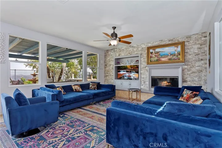 1533 Vandagriff Way, Corona, California 92883
