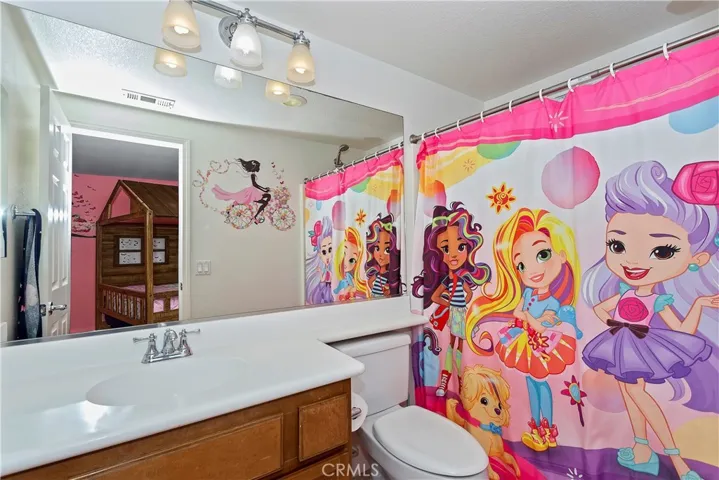 1533 Vandagriff Way, Corona, California 92883