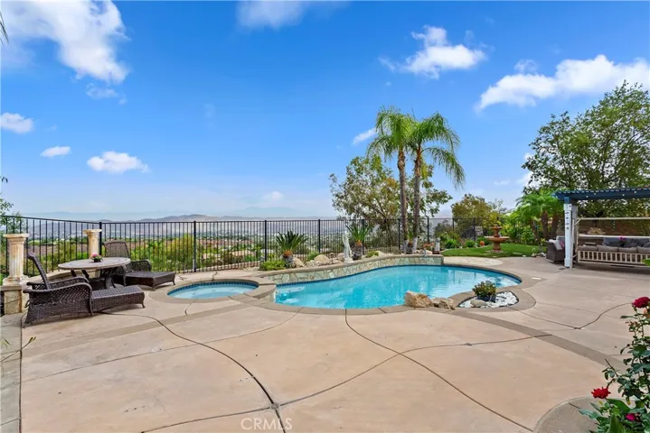 1533 Vandagriff Way, Corona, California 92883