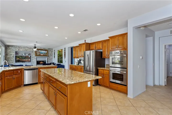 1533 Vandagriff Way, Corona, California 92883