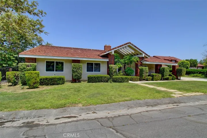 6151 E Cielo Vista, Anaheim Hills, California 92807