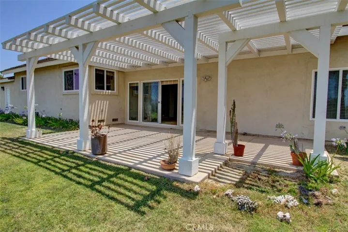 6151 E Cielo Vista, Anaheim Hills, California 92807
