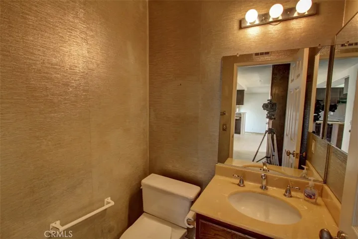 6151 E Cielo Vista, Anaheim Hills, California 92807
