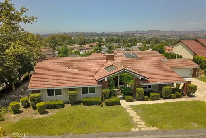 6151 E Cielo Vista, Anaheim Hills, California 92807