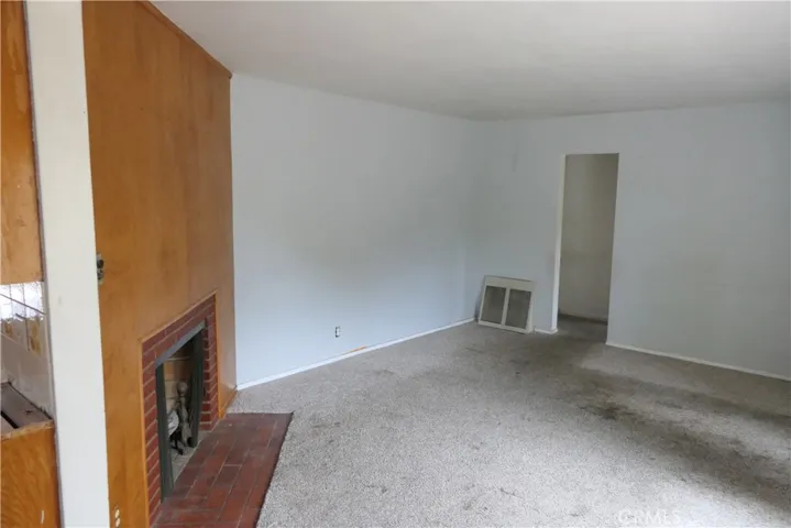 Living room front unit