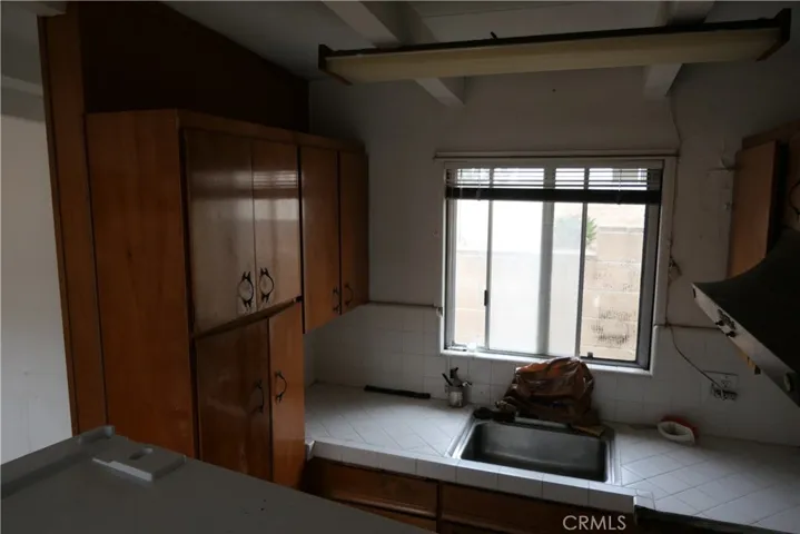 Unit 2 kitchen