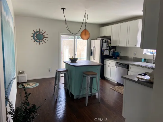 2930 E 15th Street, Long Beach, California 90804