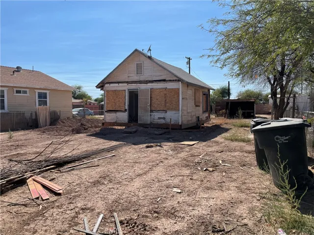 113 S F Street, Imperial, California 92251