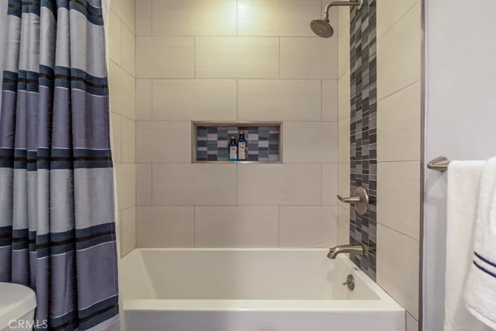 21101 Celtic Street, Chatsworth, California 91311
