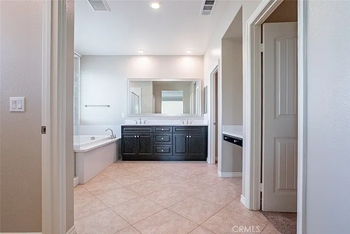 45529 Woolpert Lane, Temecula, California 92592