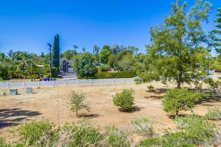 11959 Fuerte Dr, El Cajon, California 92020