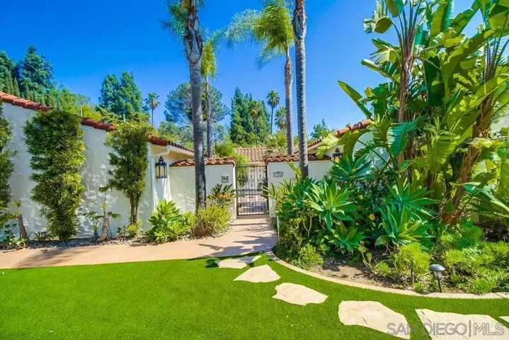 11959 Fuerte Dr, El Cajon, California 92020
