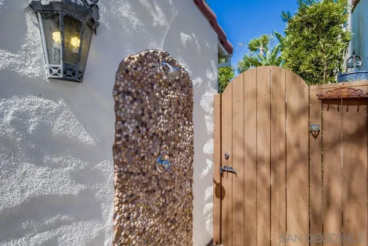 11959 Fuerte Dr, El Cajon, California 92020