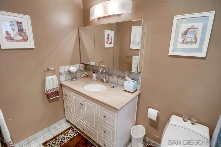 11959 Fuerte Dr, El Cajon, California 92020