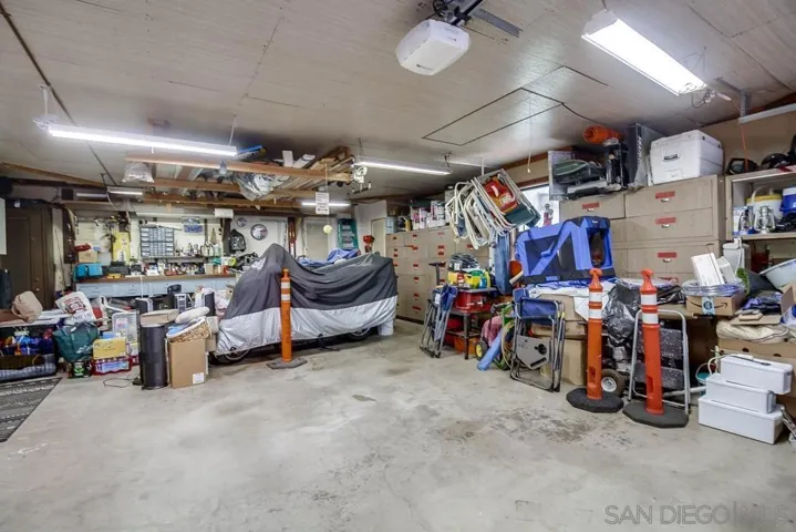 11959 Fuerte Dr, El Cajon, California 92020
