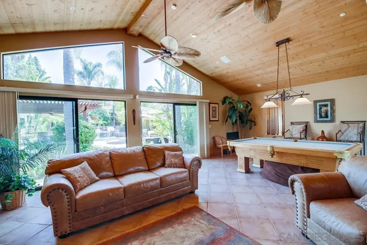 11959 Fuerte Dr, El Cajon, California 92020