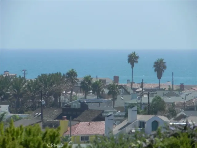 200 Paris Lane 114, Newport Beach, California 92663