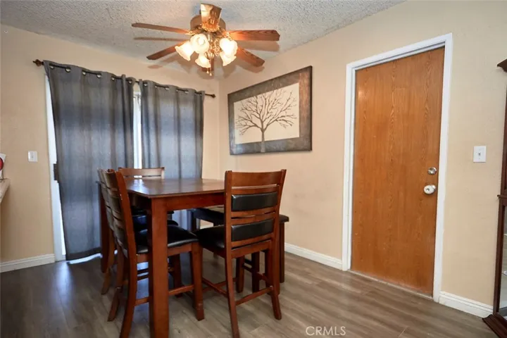 13004 Osage Road, Apple Valley, California 92308