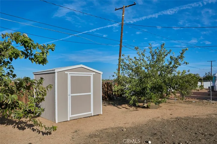 13004 Osage Road, Apple Valley, California 92308