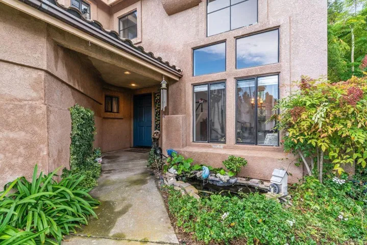 1329 Via Isidro, Oceanside, California 92056