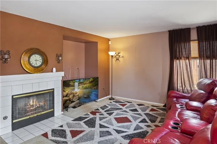651 Pointe Vista Lane, Corona, California 92881