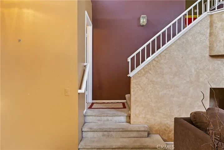 651 Pointe Vista Lane, Corona, California 92881