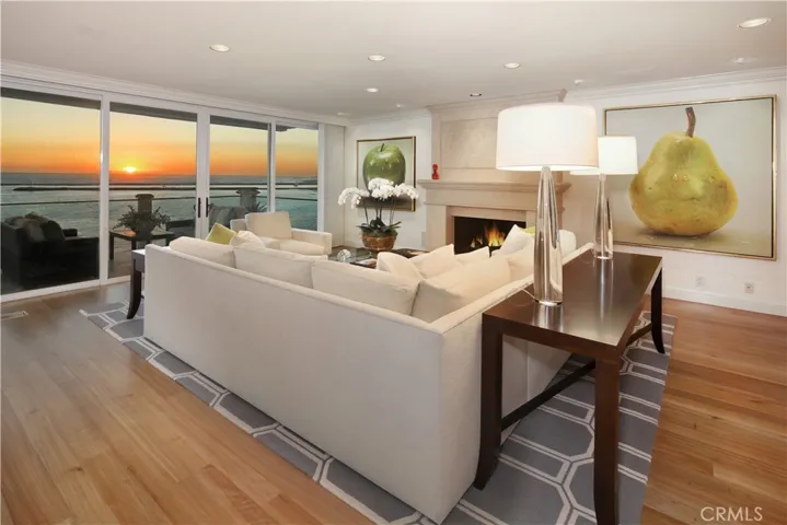 3719 Ocean Boulevard, Corona Del Mar, California 92625