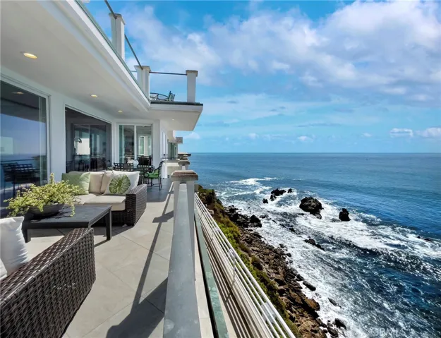3719 Ocean Boulevard, Corona Del Mar, California 92625