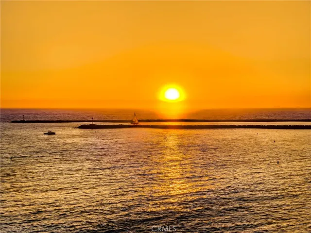 3719 Ocean Boulevard, Corona Del Mar, California 92625