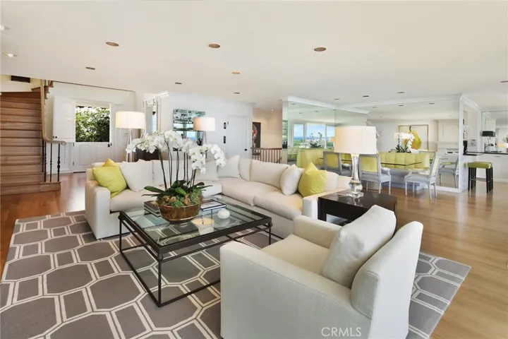 3719 Ocean Boulevard, Corona Del Mar, California 92625