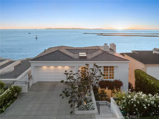 3719 Ocean Boulevard, Corona Del Mar, California 92625