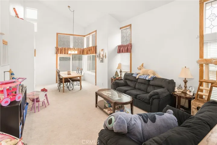 460 Mondale Street, Corona, California 92879