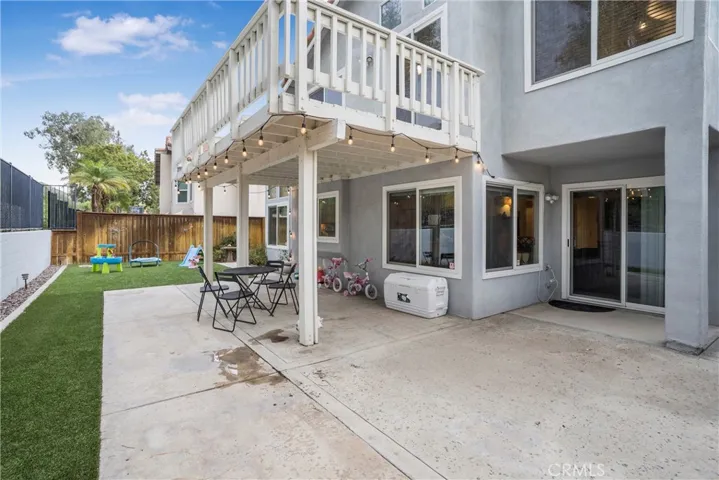 460 Mondale Street, Corona, California 92879