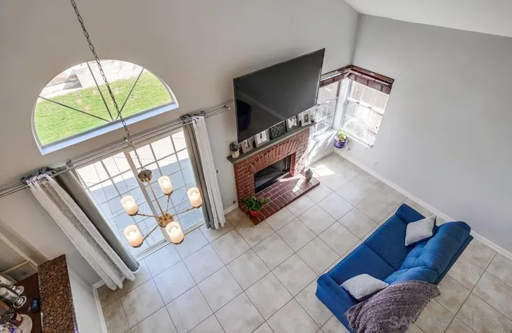 3705 Live Oak Creek Way, Ontario, California 91761