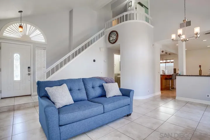 3705 Live Oak Creek Way, Ontario, California 91761