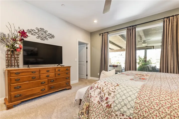 Main bedroom with slider to back pavilion