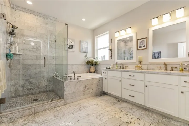 All marble main bedrooms bath