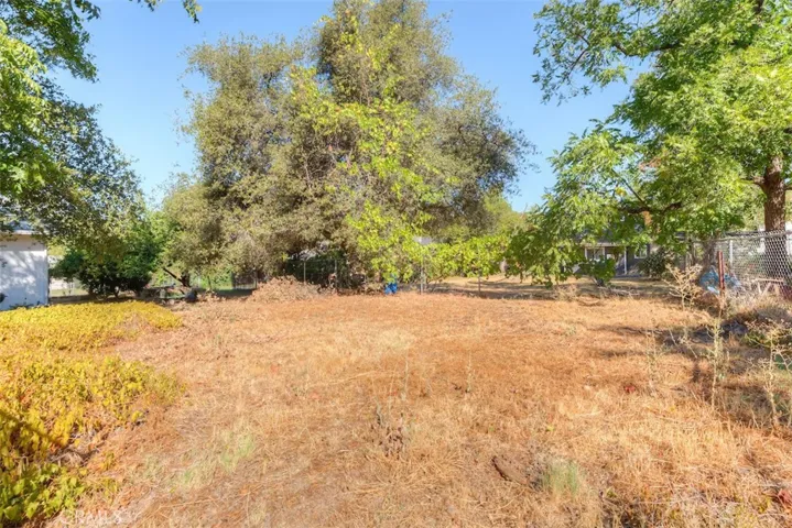 3 Oak Park Way, Oroville, California 95966