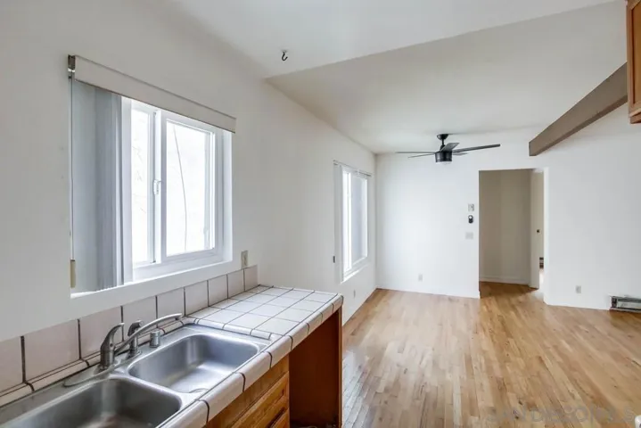 4635 Texas St. 8, San Diego, California 92116