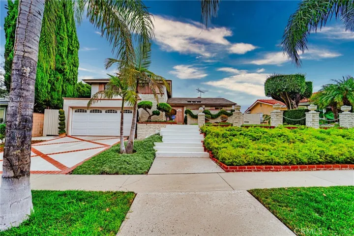 Front walk way