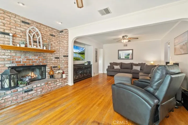 414 W Nubia Street, Covina, California 91722