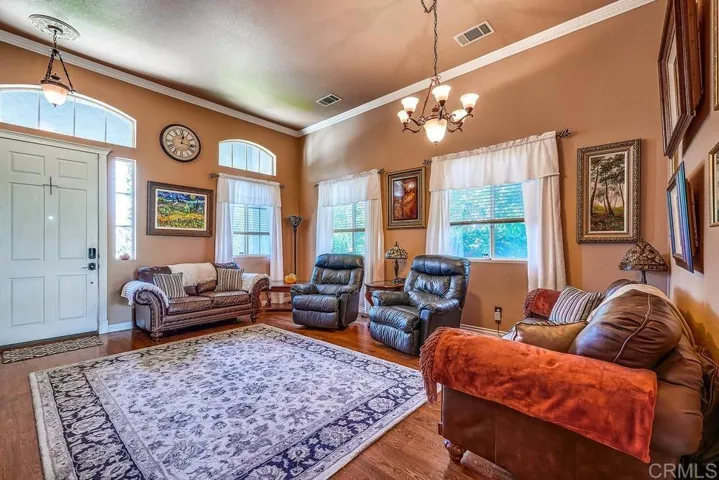 394 E Lurelane Street, Rialto, California 92376