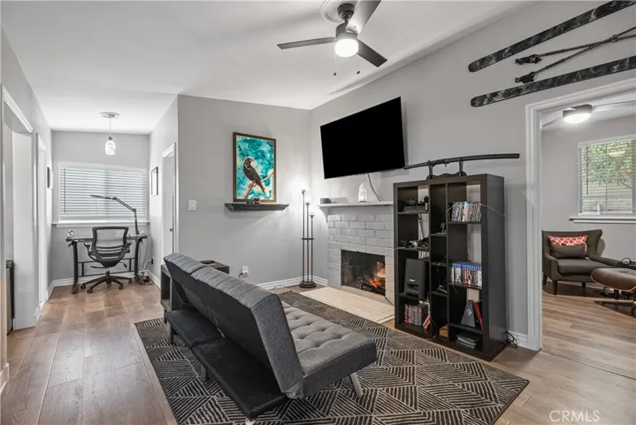 21741 Wahoo Trail, Chatsworth, California 91311